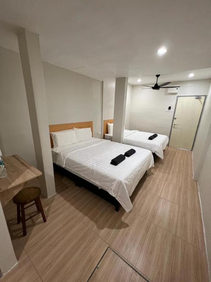 Homestay Suria กัวลากังซาร์ ภายนอก รูปภาพ